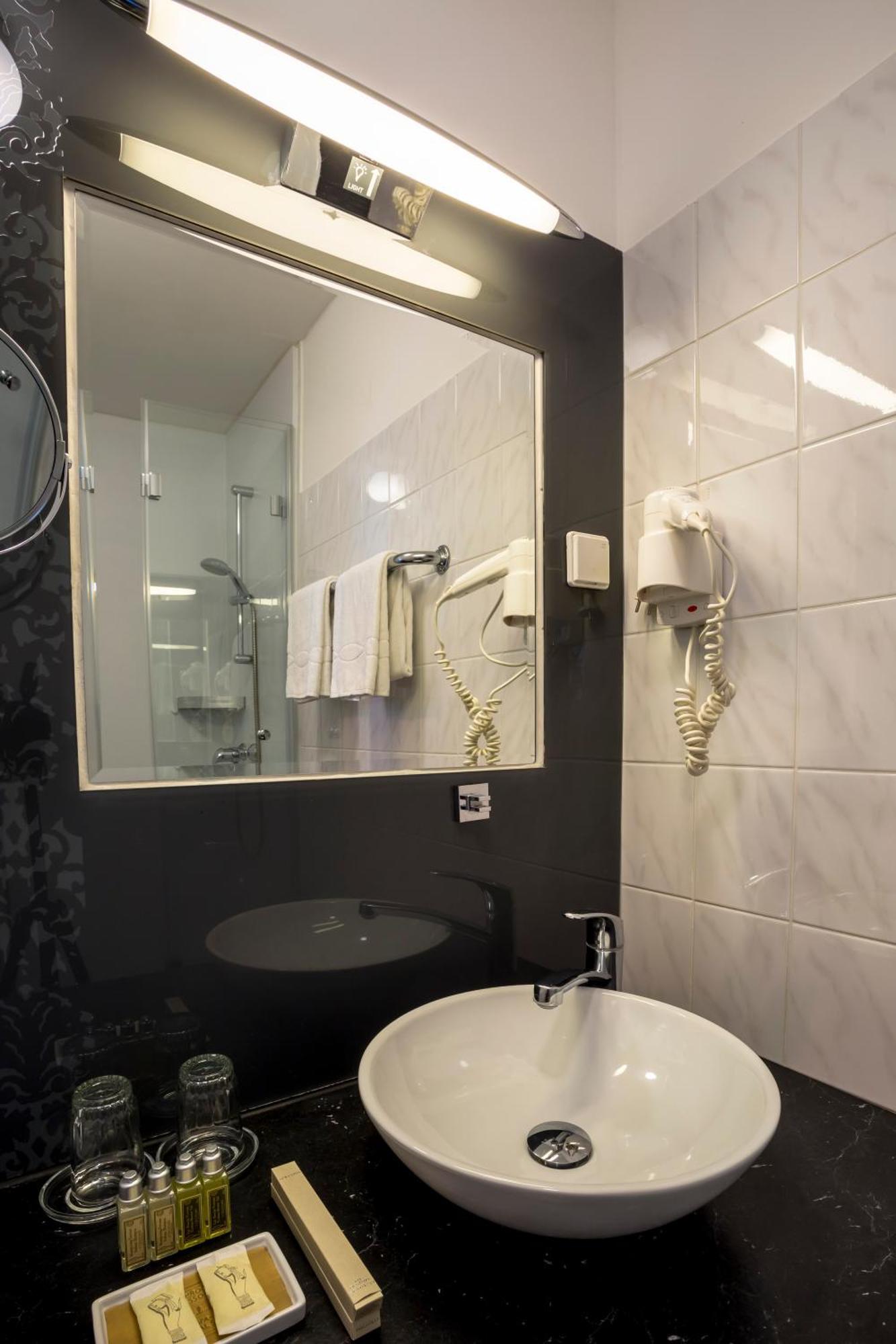 Boutique Hotel Columbia ウィーン エクステリア 写真